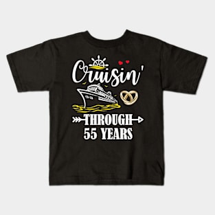 Cruising Through 55 Years Family 55th Anniversary Cruise Couple Kids T-Shirt